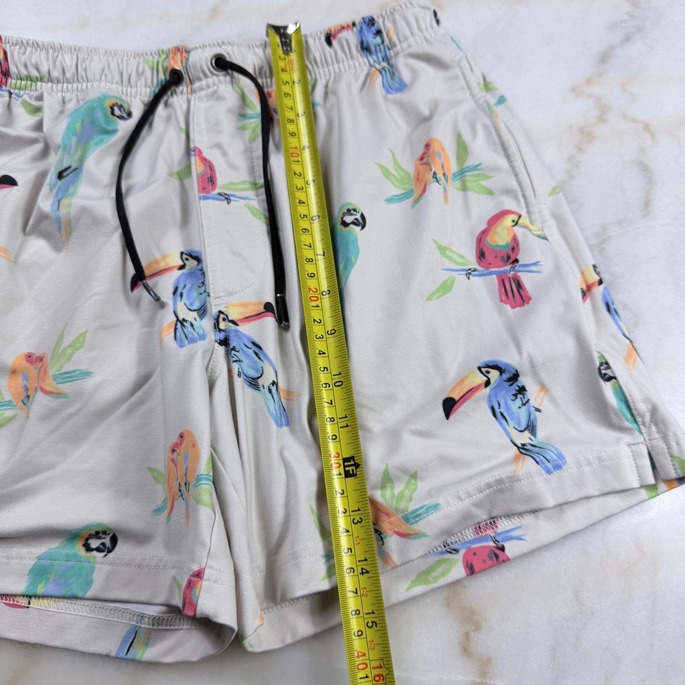 Chubbies Mens Tropical Bird Print Shorts Small Gray Toucan Parrot Summer 5044 - Picture 9 of 10